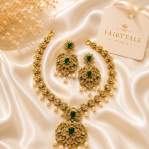 Regal Emerald Necklace Set